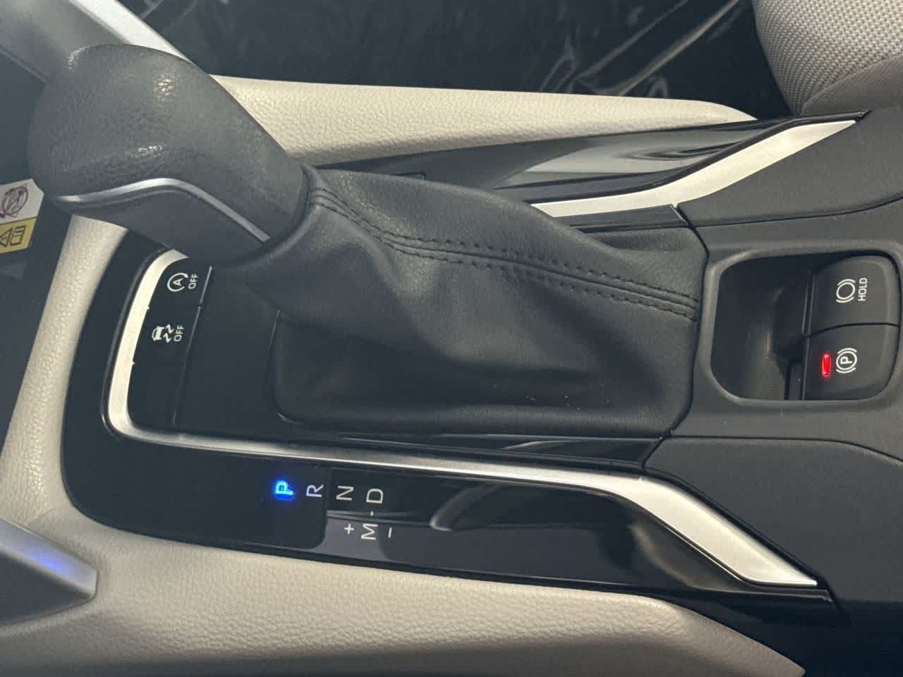 2023 Toyota Corolla Cross LE photo 16