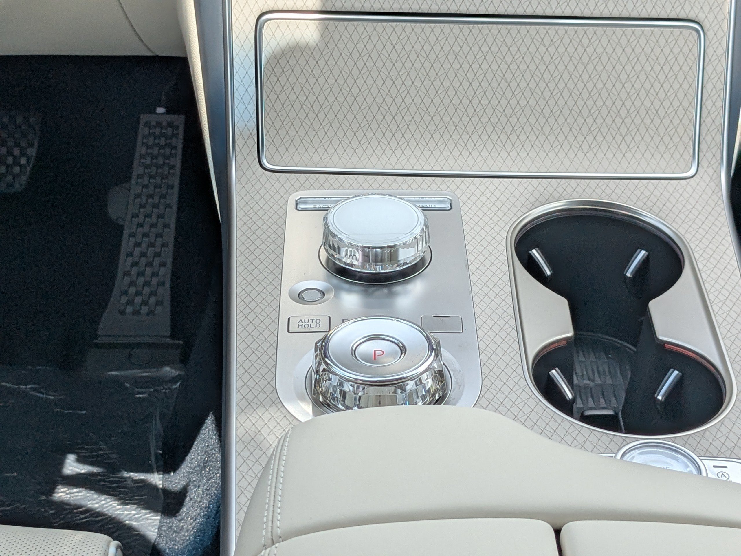 2025 Genesis GV80 3.5T Prestige AWD photo 12