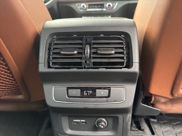 2022 Audi Q5 45 S line Premium photo 13