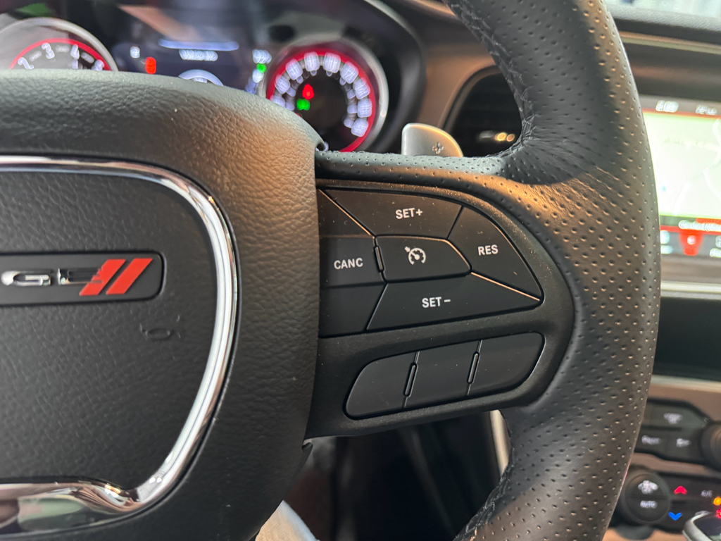 2022 Dodge Challenger R/T Scat Pack photo 23