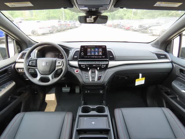 2026 Honda Odyssey photo 16