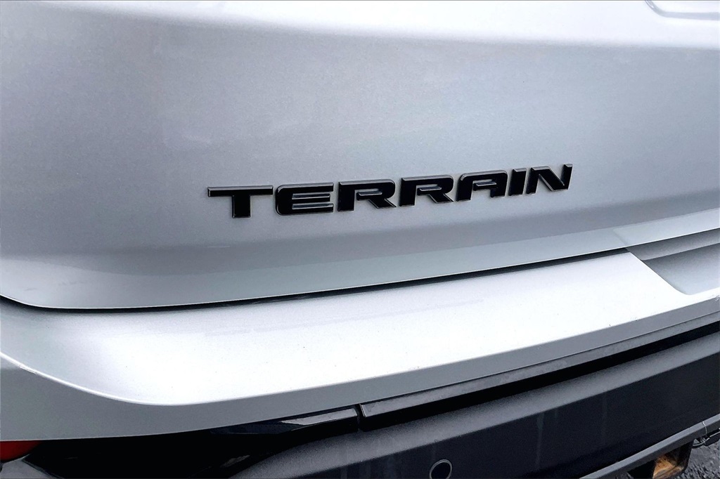 2021 GMC TERRAIN - Image 28