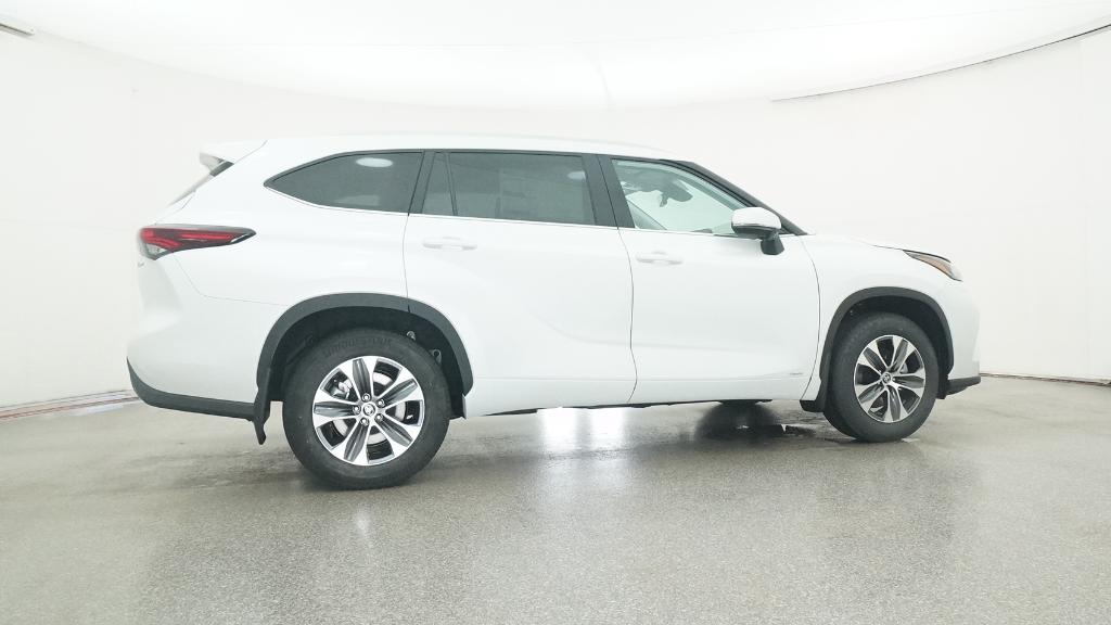 2025 Toyota Highlander Hybrid XLE photo 22