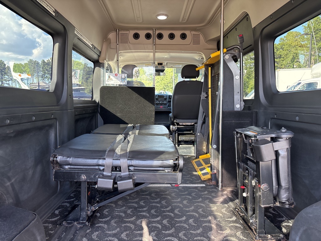 2019 Ram 3500 photo 14
