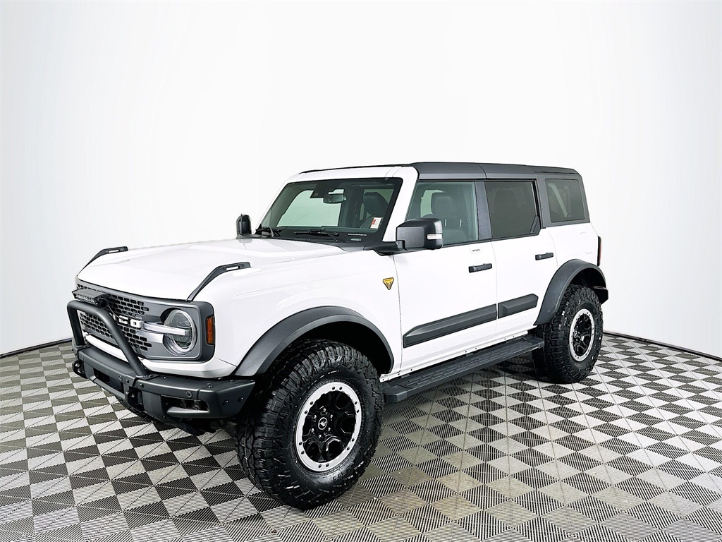 2023 Ford Bronco 4-Door Badlands's photo