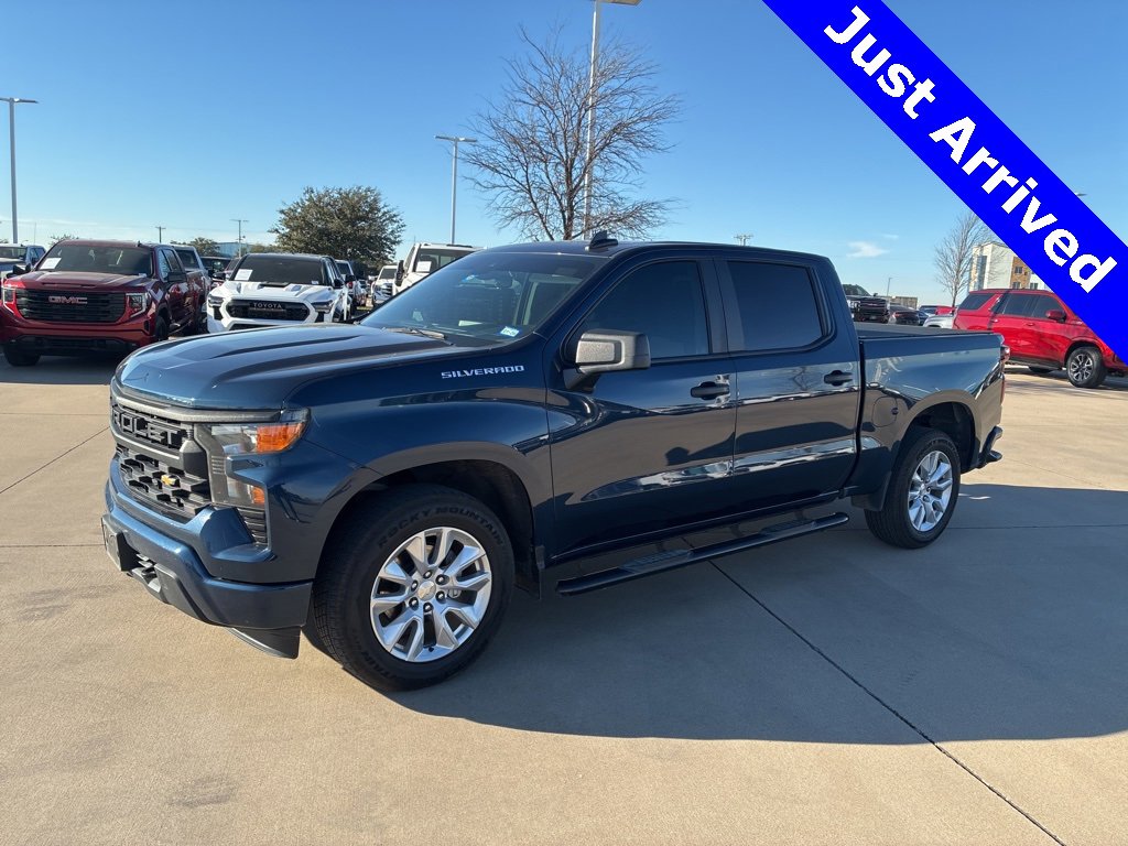 2022 Chevrolet Silverado 1500 Custom's photo