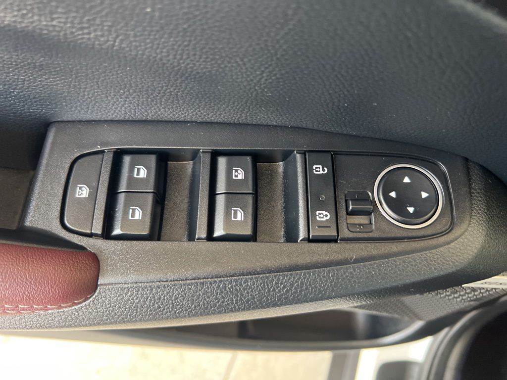 2023 Kia Seltos SX photo 46