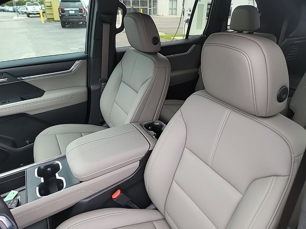 2025 Gmc Acadia Elevation photo 6