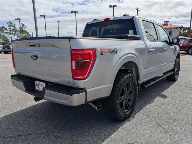 2021 Ford F-150 XLT photo 4