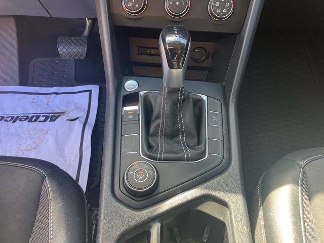 2022 Volkswagen Taos SE photo 27