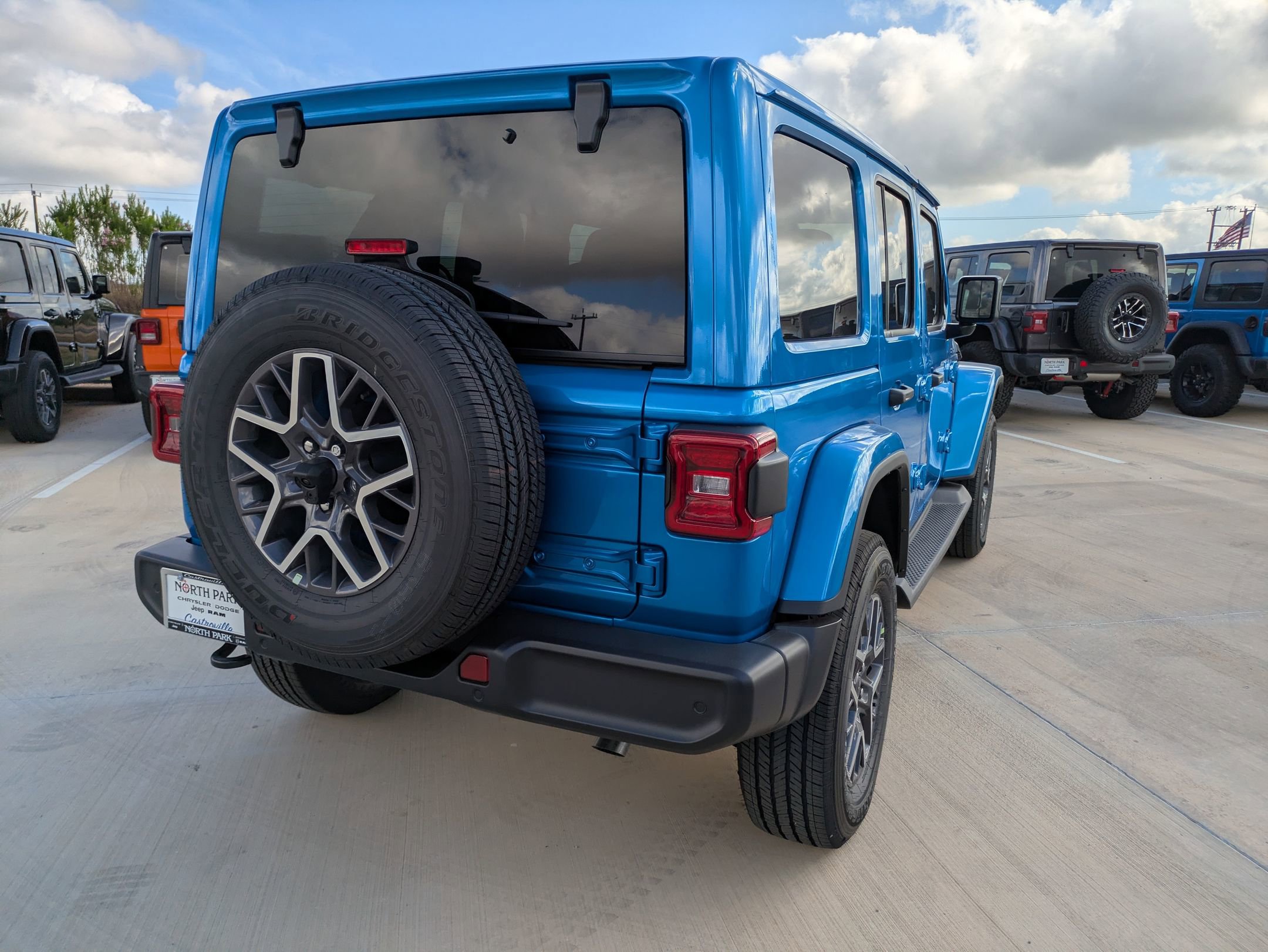 2026 Ram 2500 Tradesman photo 3
