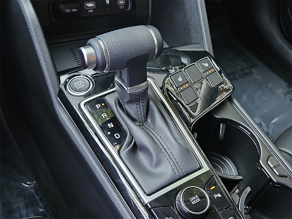 2025 Kia Sportage EX photo 17