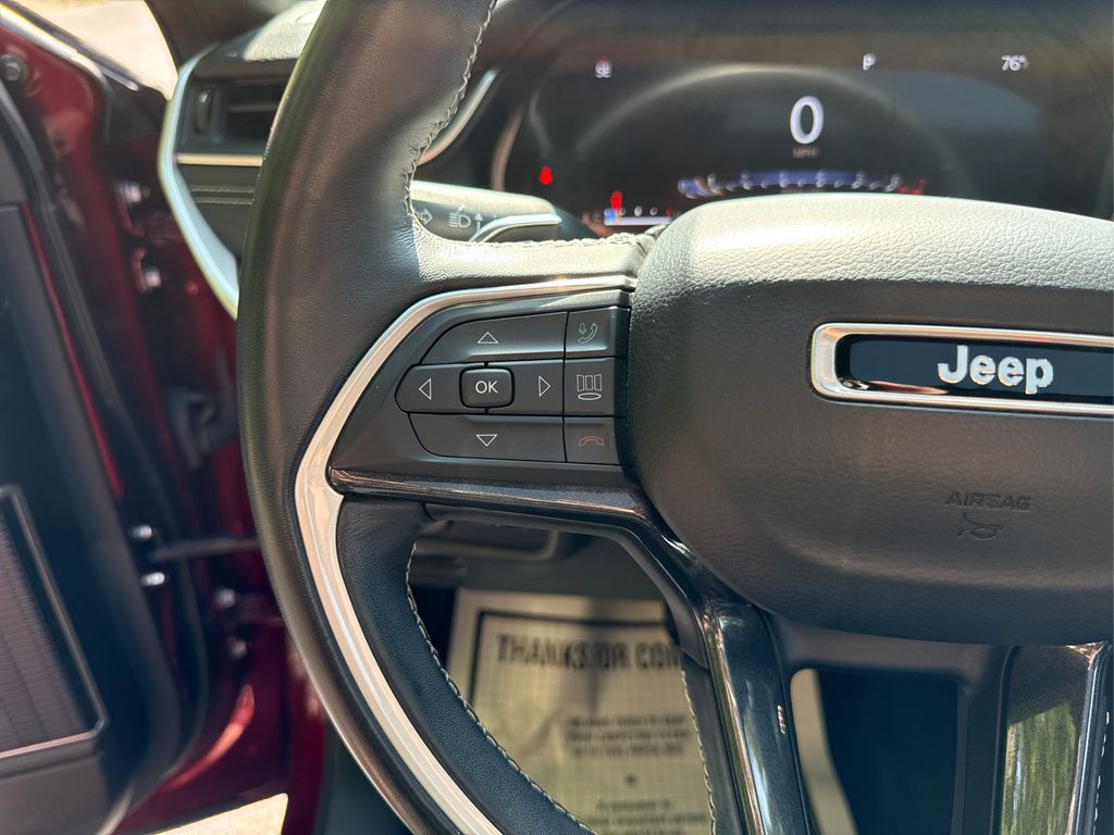 2021 Jeep Grand Cherokee Altitude photo 38
