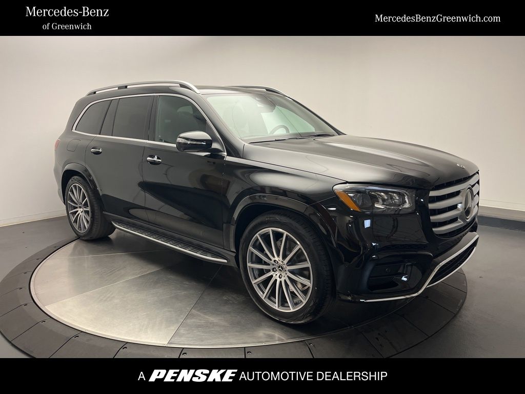 2026 Mercedes-Benz GLS Base's photo