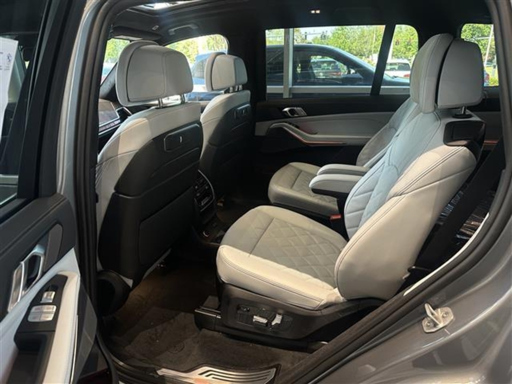 2026 Bmw X7 xDrive40i photo 13