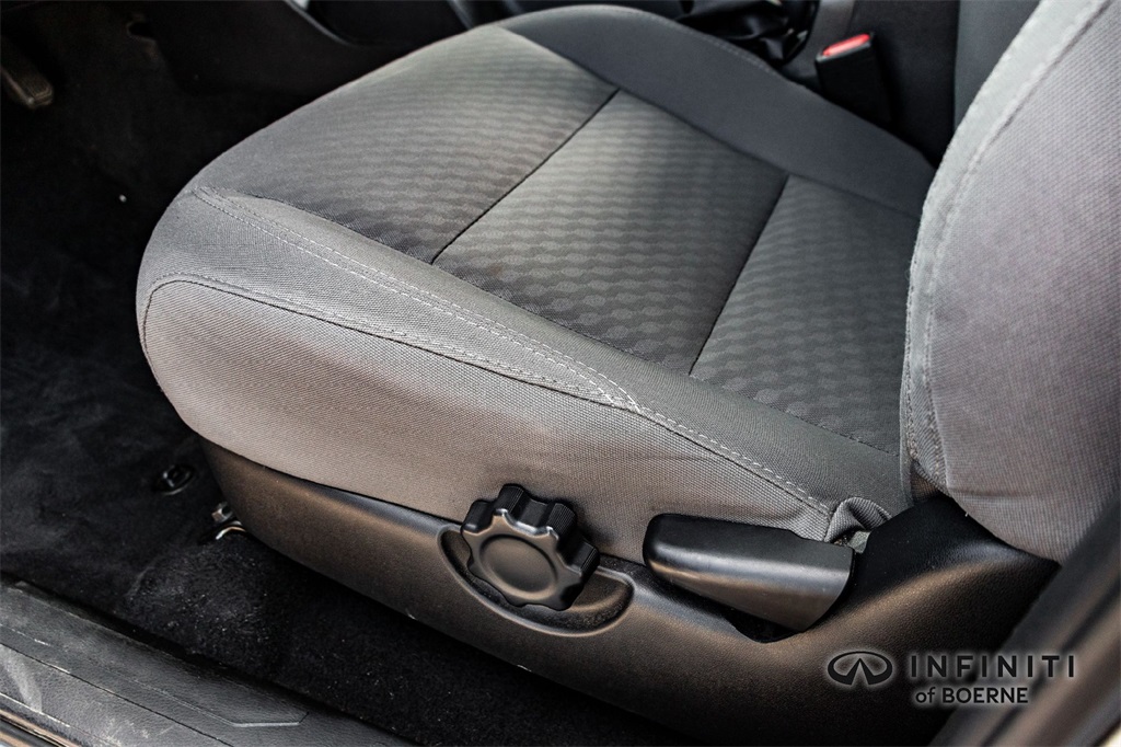 2021 Toyota Tacoma SR5 photo 10