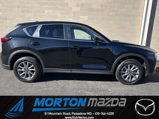 2023 Mazda CX-5 S Preferred package's photo