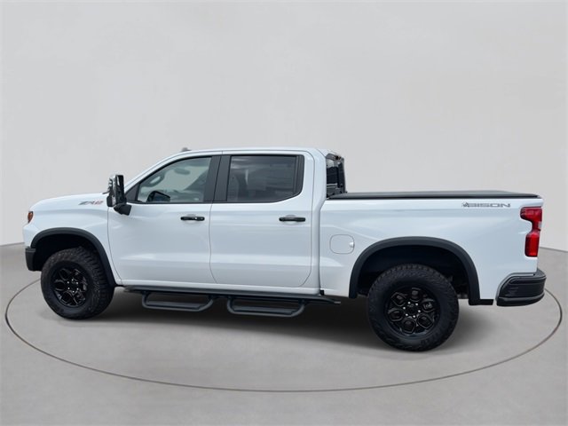 2024 Chevrolet Silverado 1500 ZR2 photo 2