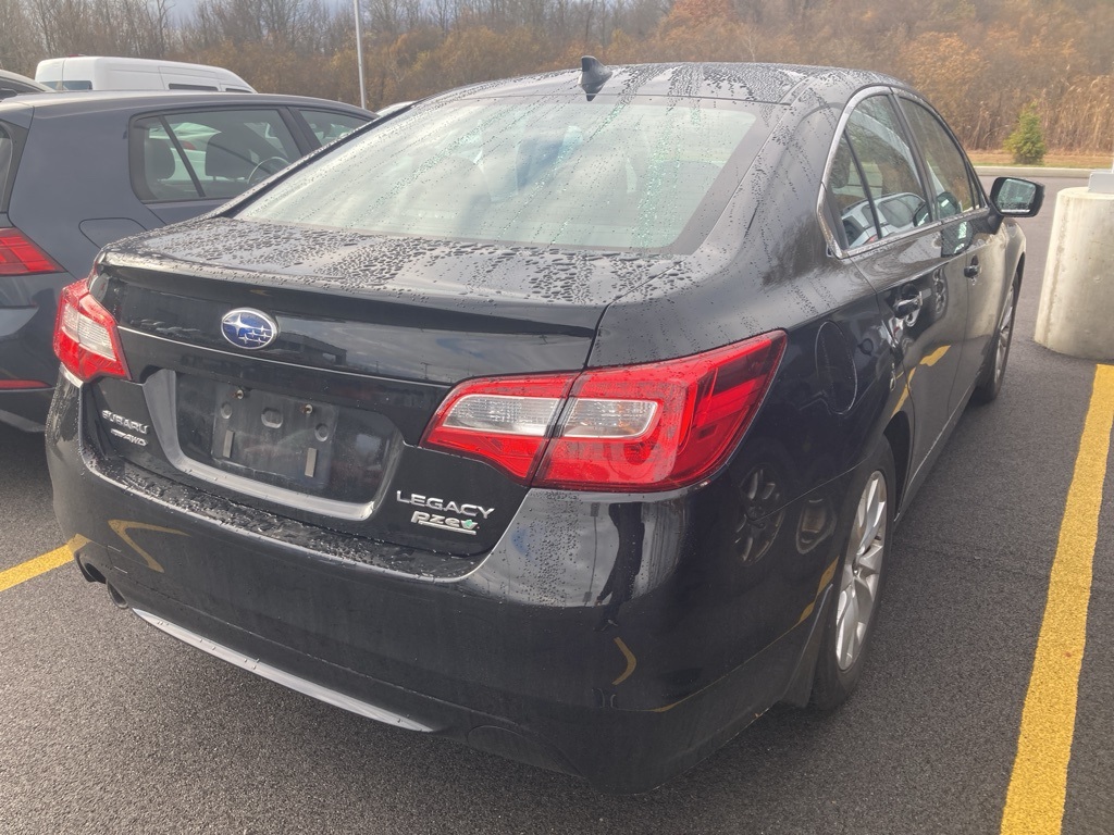 2017 Subaru Legacy 2.5i photo 4