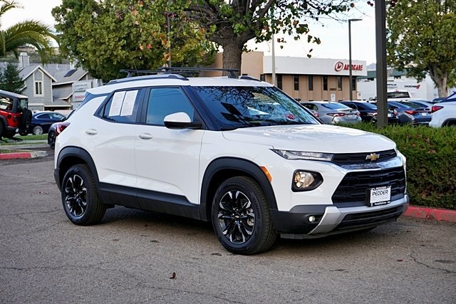 Used 2022 White Chevrolet LT image 5