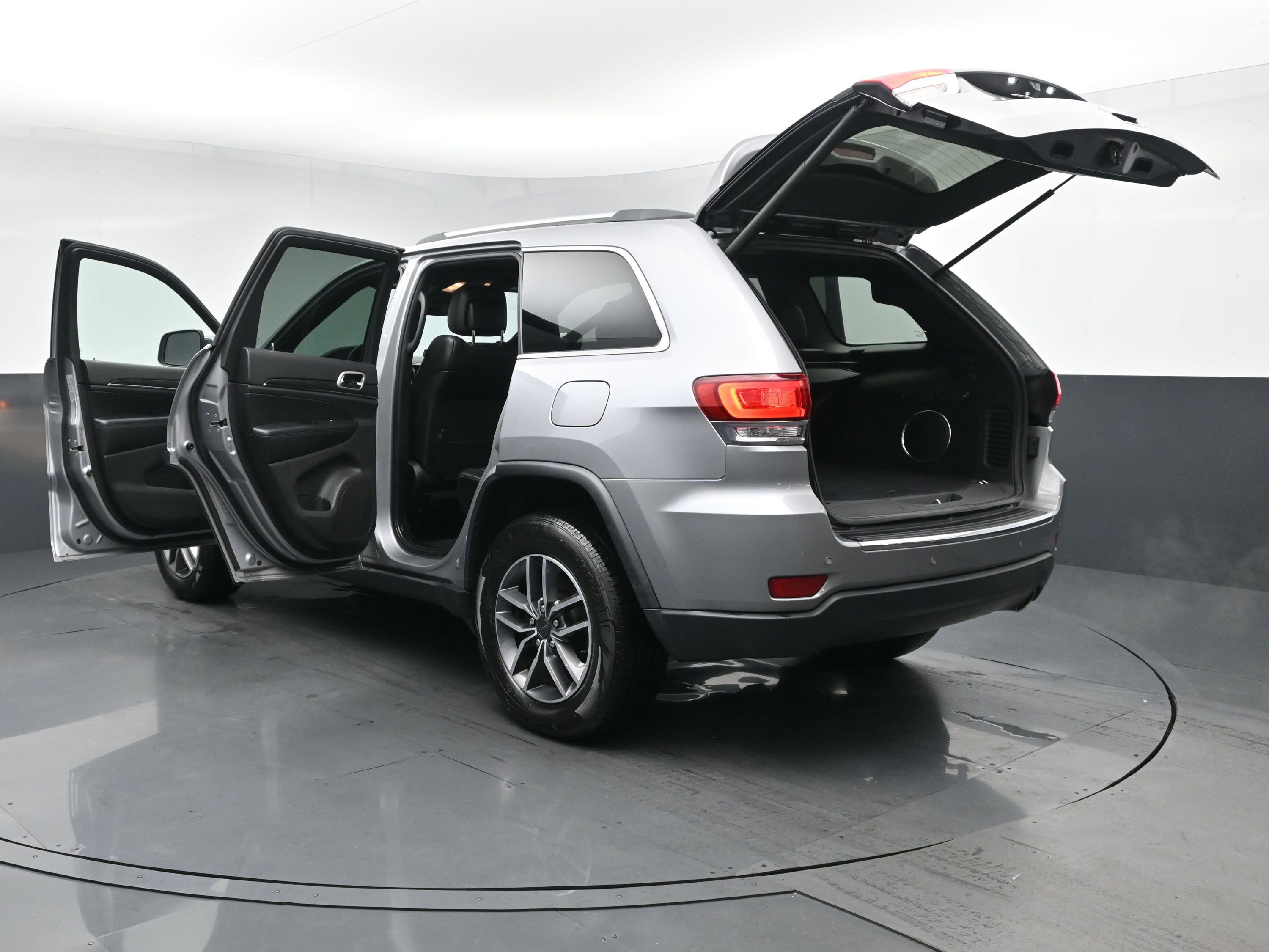 2020 Jeep Grand Cherokee Limited photo 29