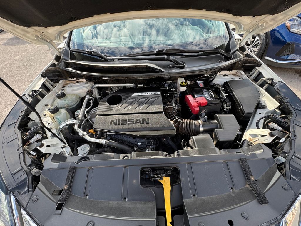 2022 Nissan Rogue SV photo 20