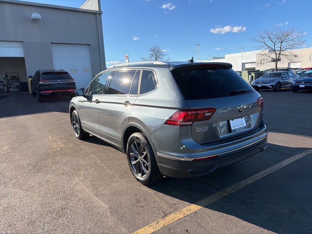 2022 Volkswagen Tiguan SE photo 4