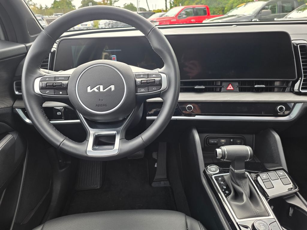 2025 Kia Sportage X-Line photo 9