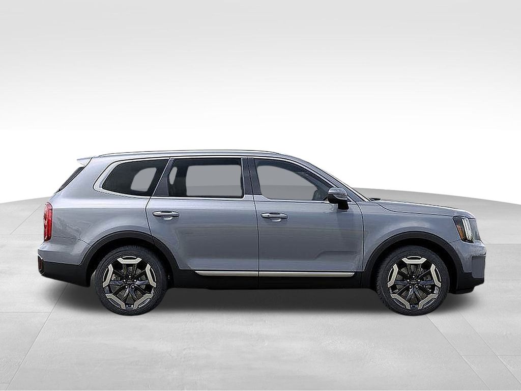 2025 Kia Telluride S photo 6