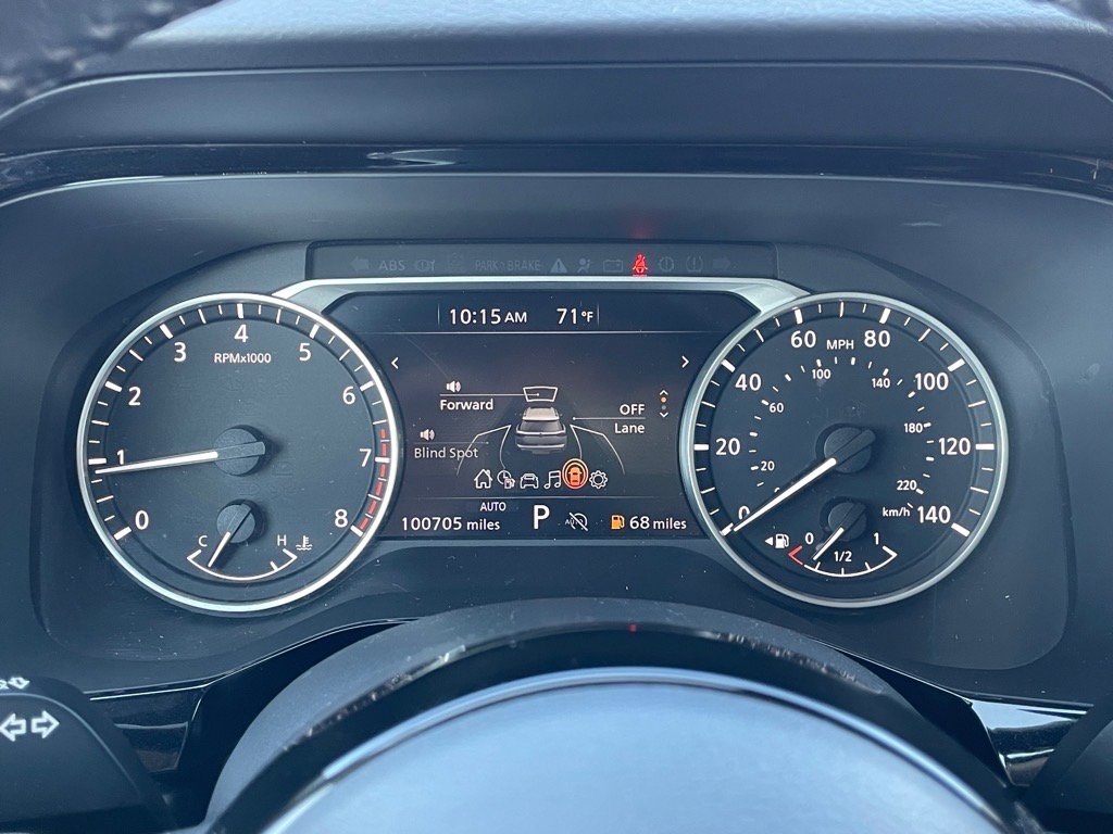 2022 Nissan Pathfinder SV photo 18