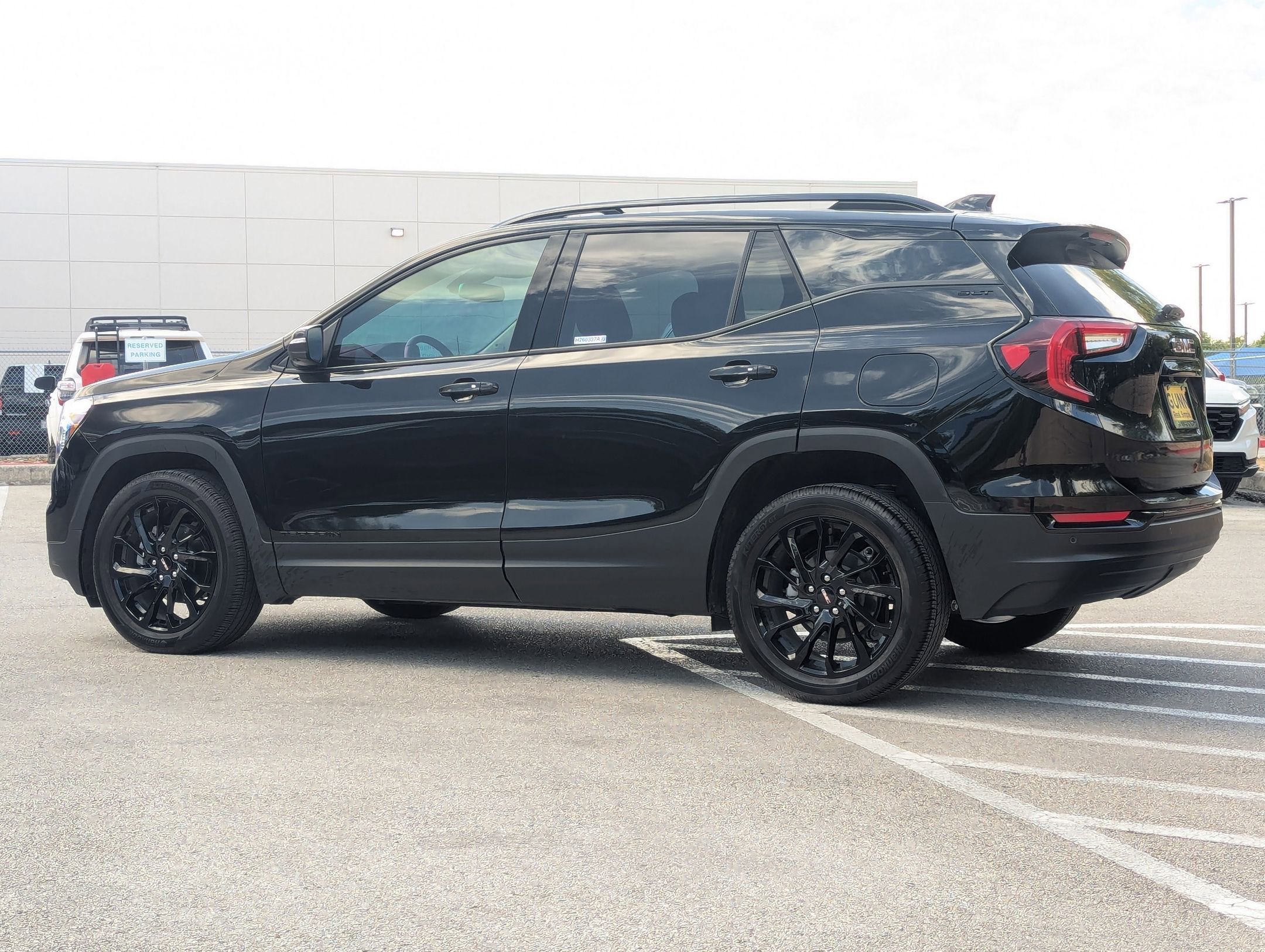 2024 Gmc Terrain SLT photo 3