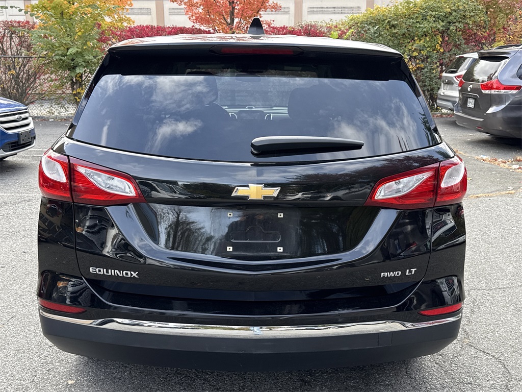 2018 Chevrolet Equinox LT photo 4