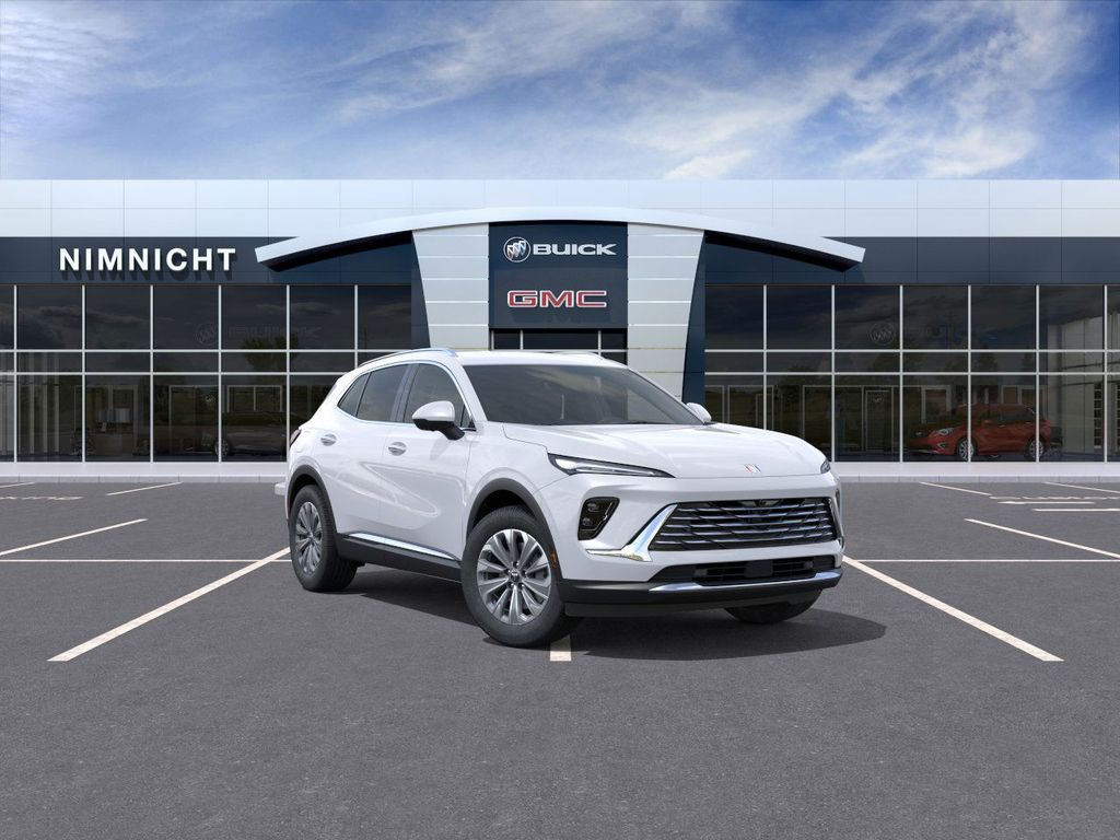 2025 Buick Envision Preferred's photo