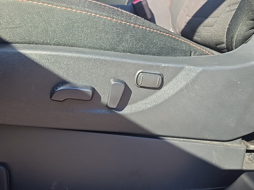 2025 Nissan Frontier PRO-4X photo 4