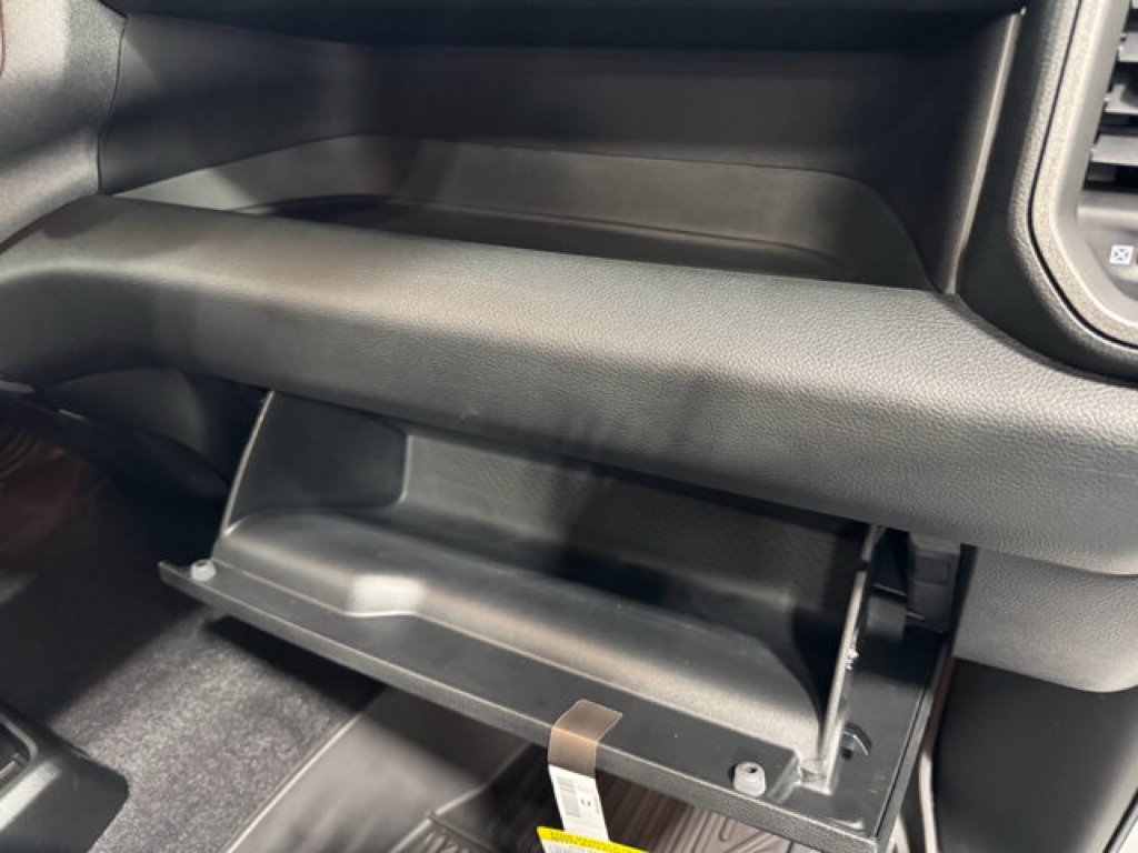 2026 Ram 1500 Tradesman photo 19