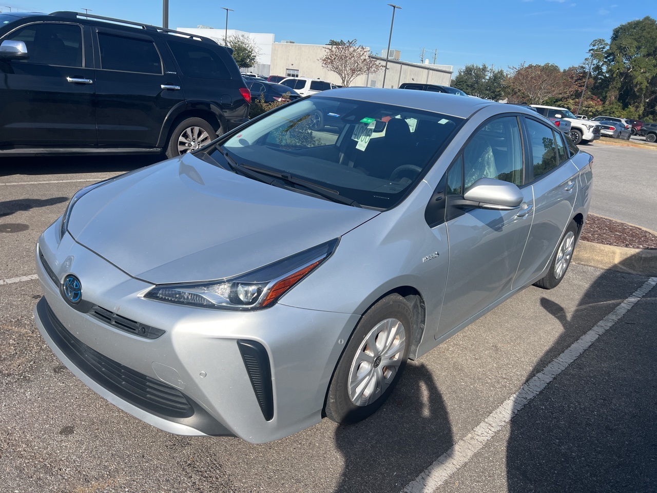 2022 Toyota Prius LE's photo