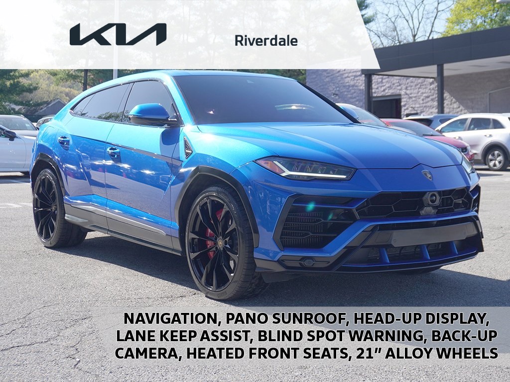 2022 Lamborghini Urus