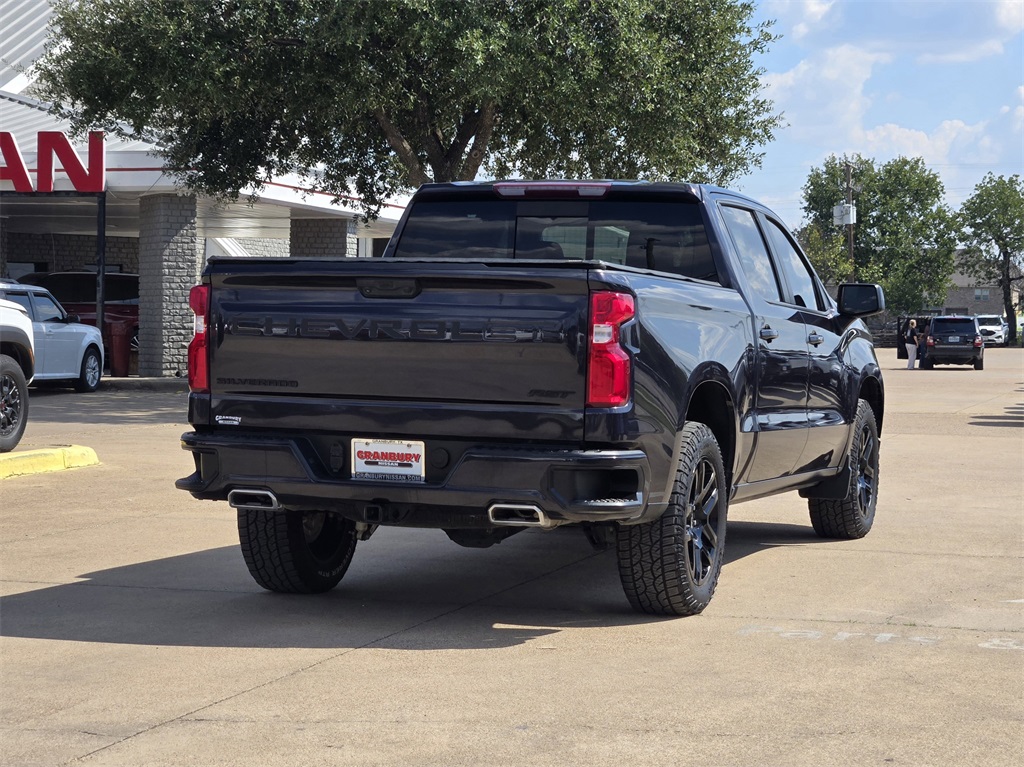 2022 Chevrolet Silverado 1500 RST photo 3
