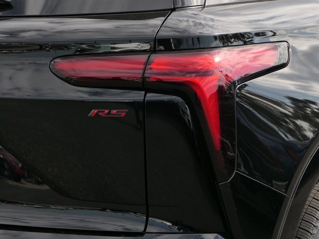 2026 Chevrolet Blazer EV RS photo 2