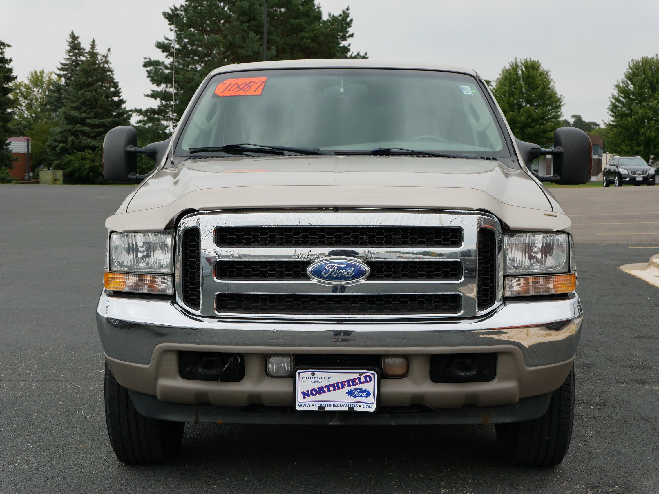 2004 Ford Excursion Limited photo 2