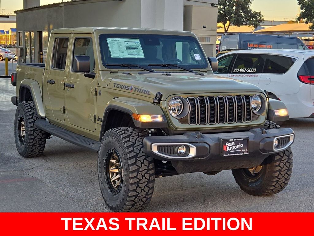 2025 Jeep Gladiator Texas Trail photo 2