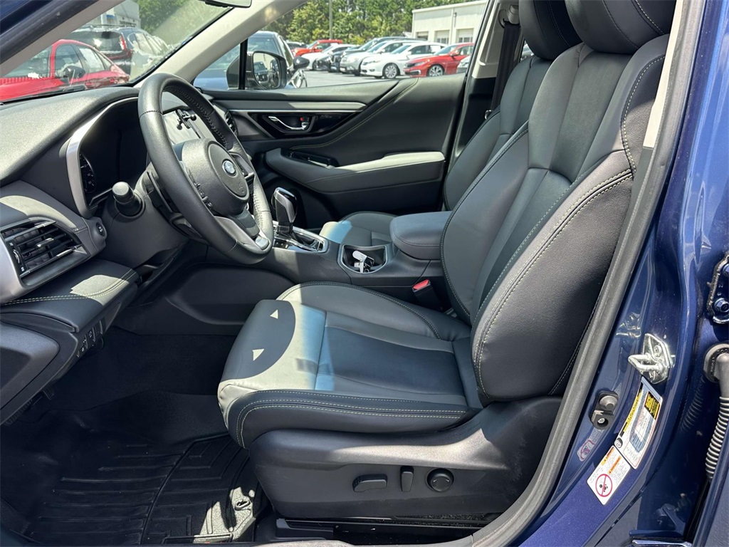 2020 Subaru Outback Onyx Edition XT photo 4