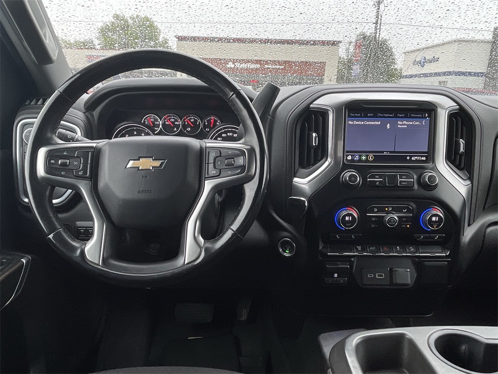 2023 Chevrolet Silverado 3500HD LT photo 22