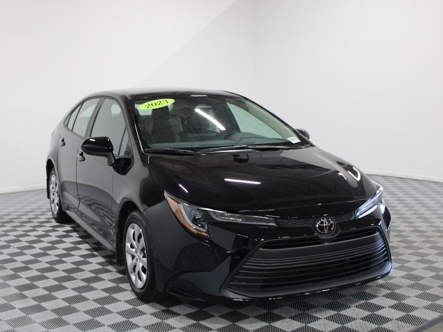 2023 Toyota Corolla LE photo 6