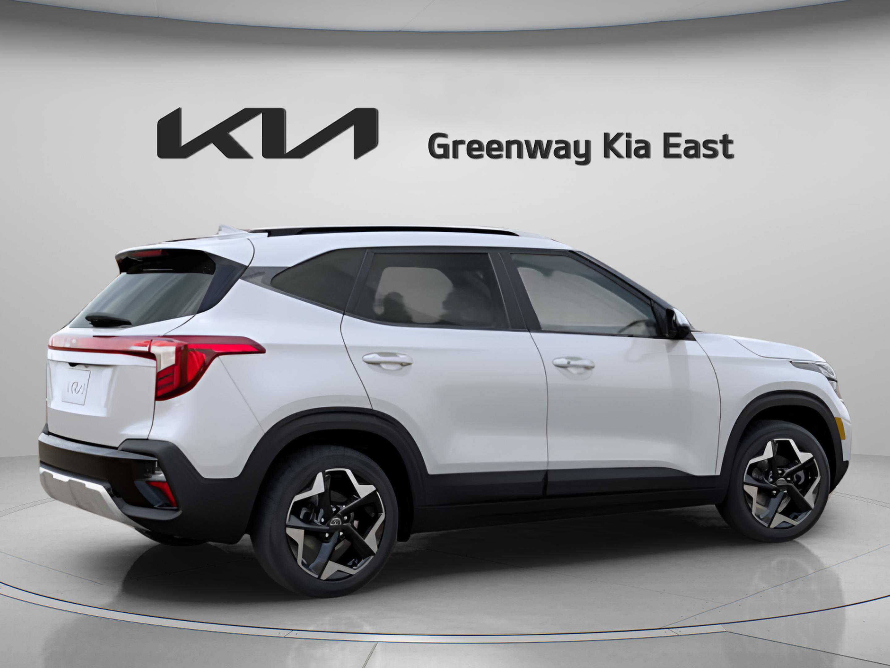2026 Kia Seltos S photo 8