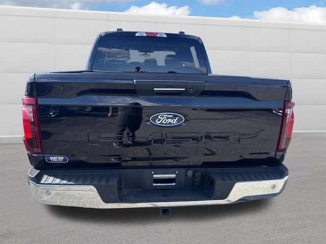 2024 Ford F-150 XLT photo 4