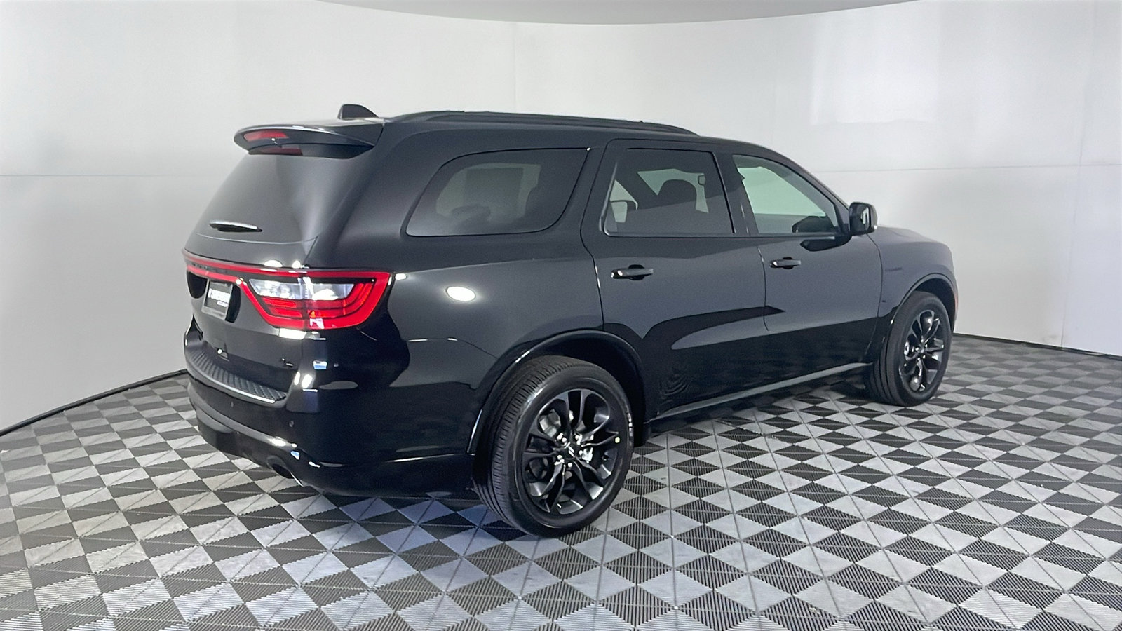 2025 Dodge Durango R/T Plus photo 4