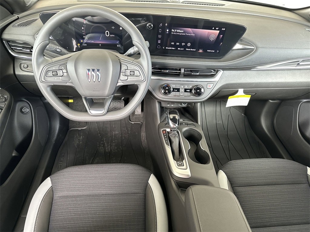 2025 Buick Envista Preferred photo 11