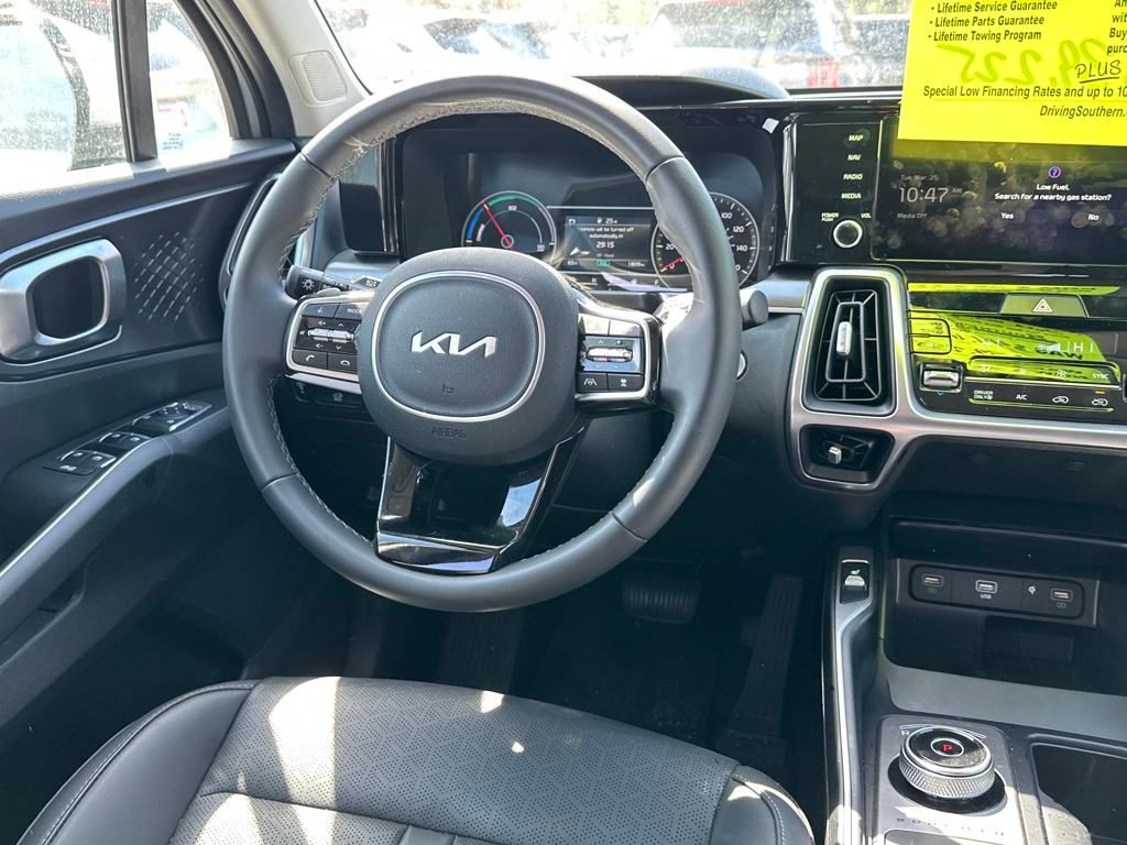 2023 Kia Sorento Hybrid EX photo 9