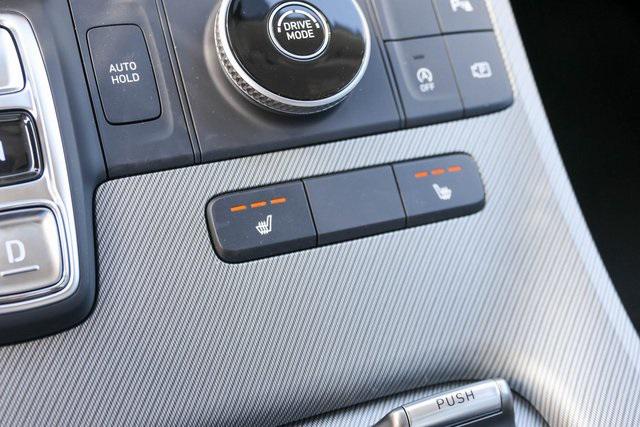New 2025 White Hyundai SEL FWD image 20
